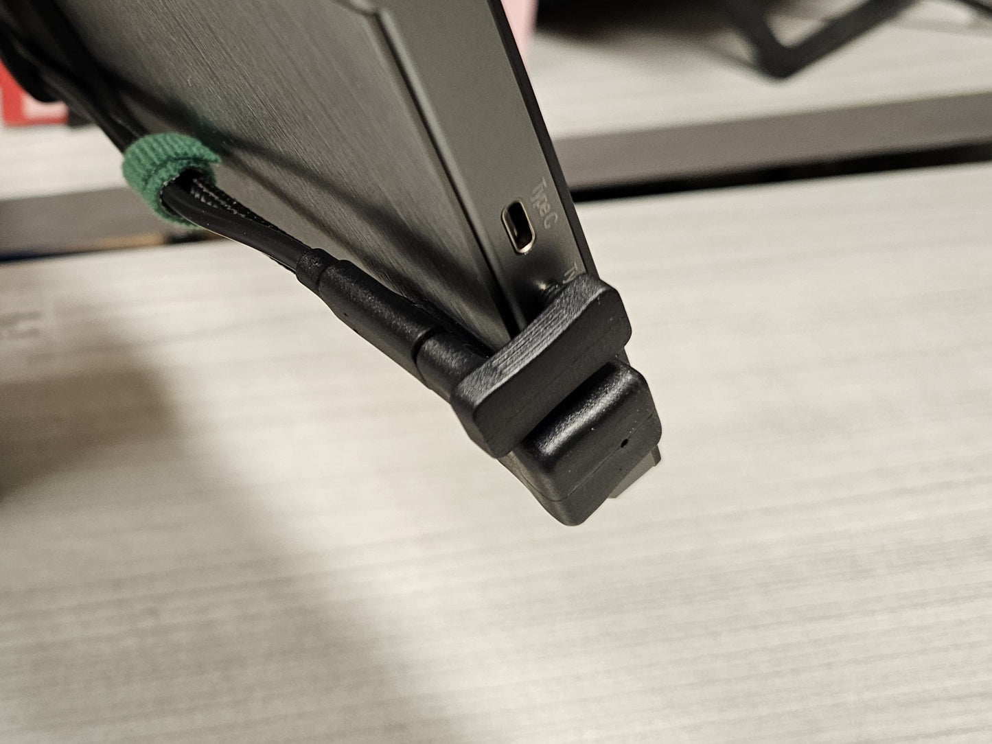 VS Touchscreen w/ Desk Stand Base
