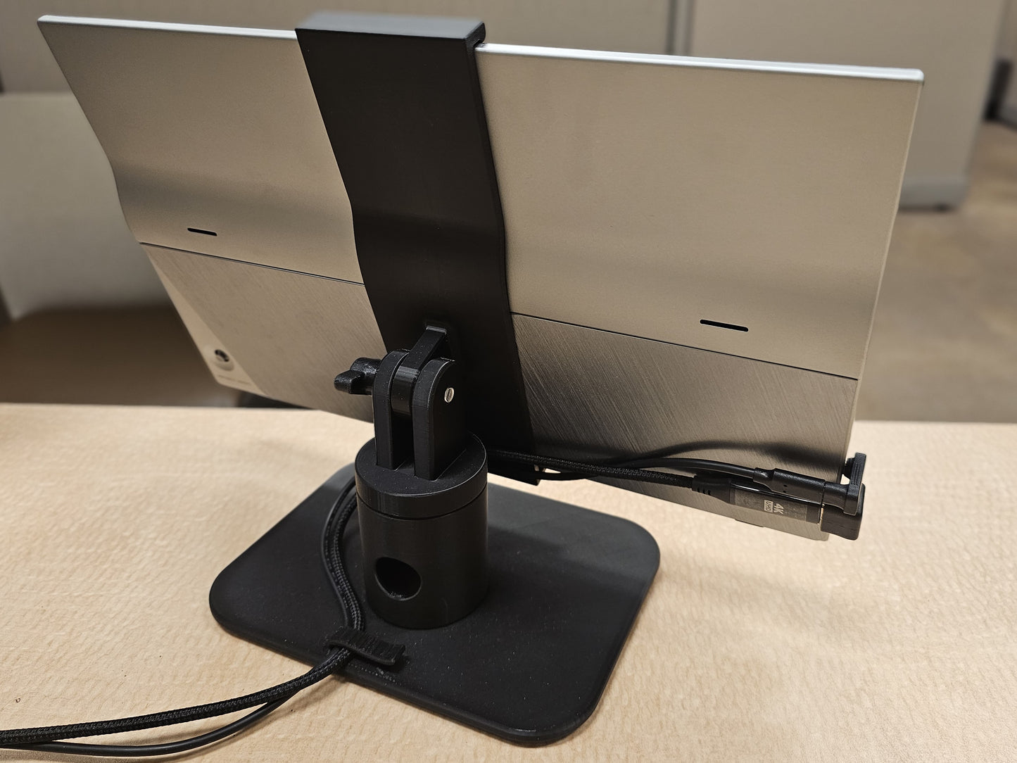 VS Touchscreen w/ Desk Stand Base